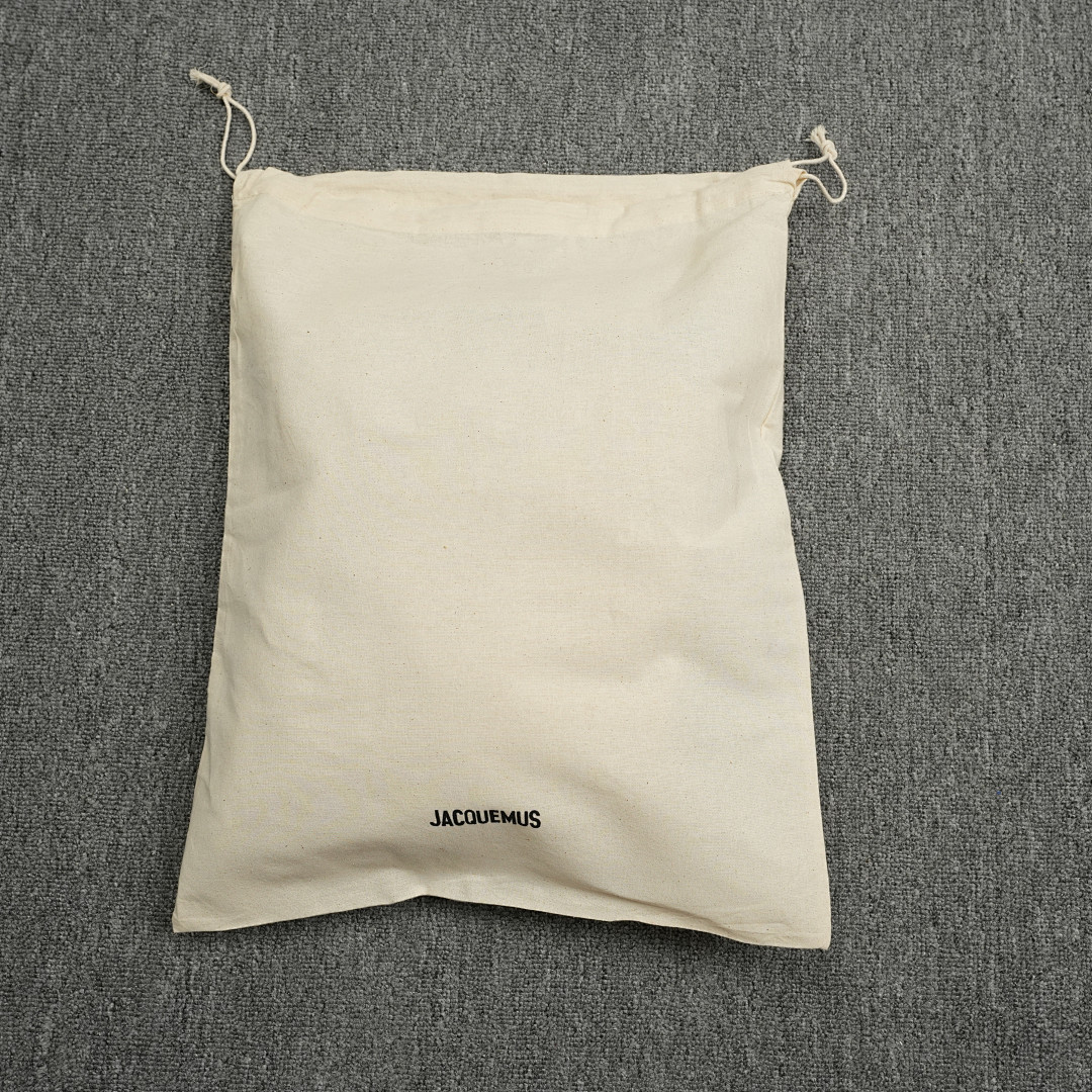 On Running Jacquemus Le Sweatshirt Hooded (Light Beige) - Image 10