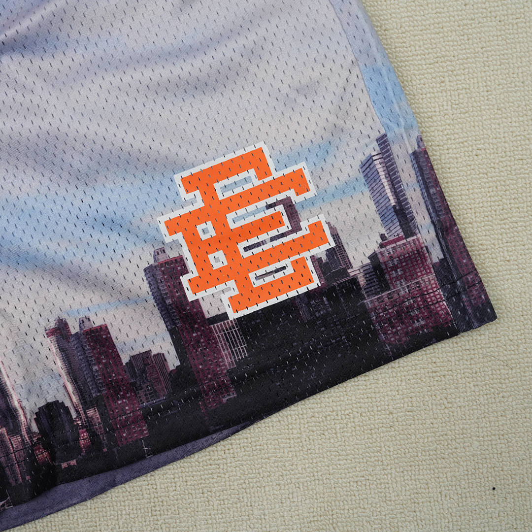 Chanel 80 Eric Emanuel EE Basic Skyline Short New York - Image 5