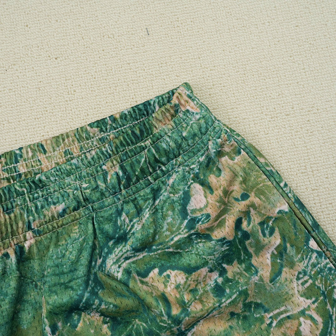 Chanel 80 Eric Emanuel EE Basic ShortGreen EE/Leafy (Camo) - Image 12