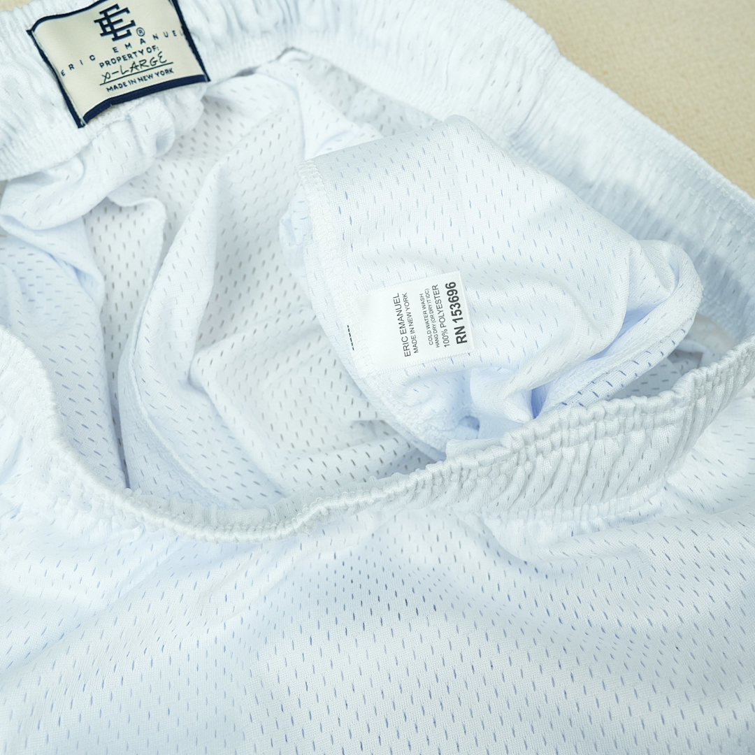 Chanel 80 Eric Emanuel EE Basic Short White/Metalic (Silver) - Image 15