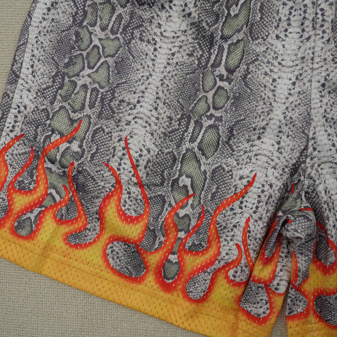 Chanel 80 Eric Emanuel EE Basic Short Snake/Flame - Image 16