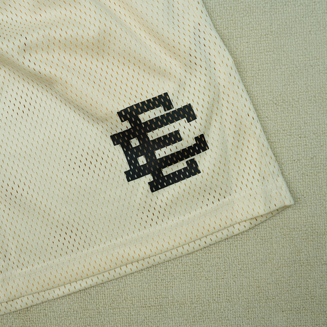 Chanel 80 Eric Emanuel EE Basic Short Antique White/Grey - Image 8