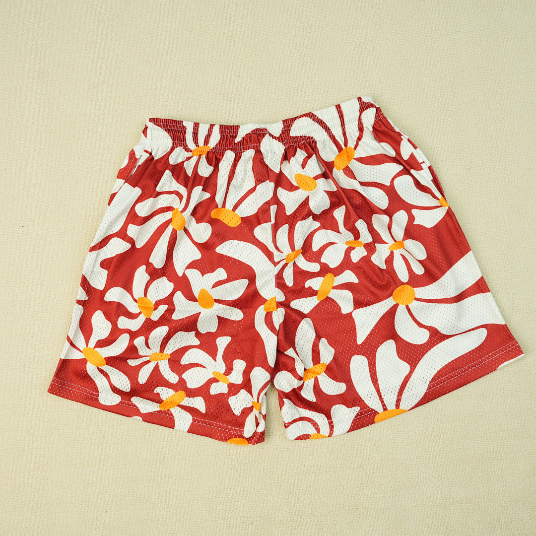 Chanel 80 Eric Emanuel EE Basic Short Red Daisies/Yellow - Image 16