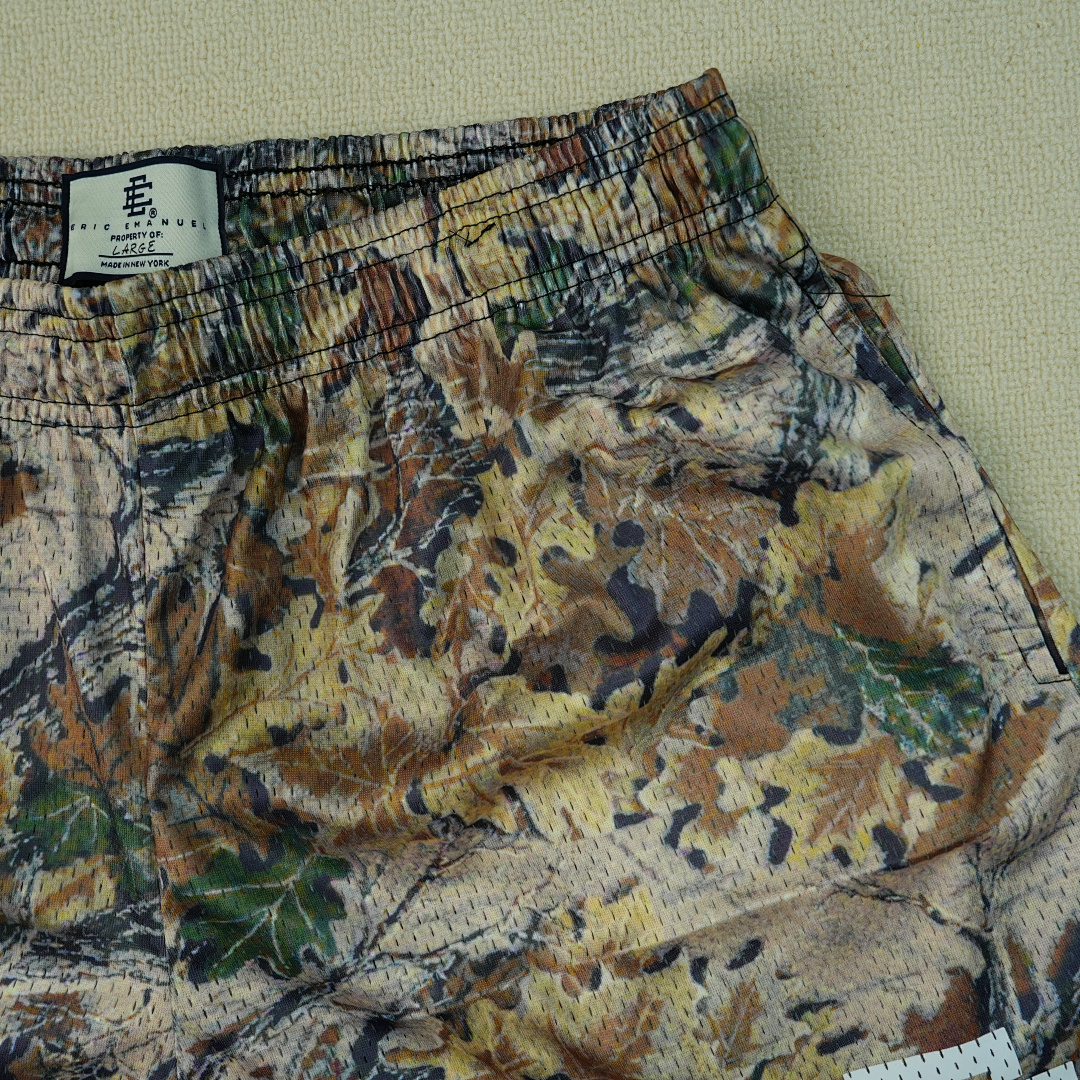 Chanel 80 Eric Emanuel EE Basic Short Tan EE/Leafy (Camo) - Image 17