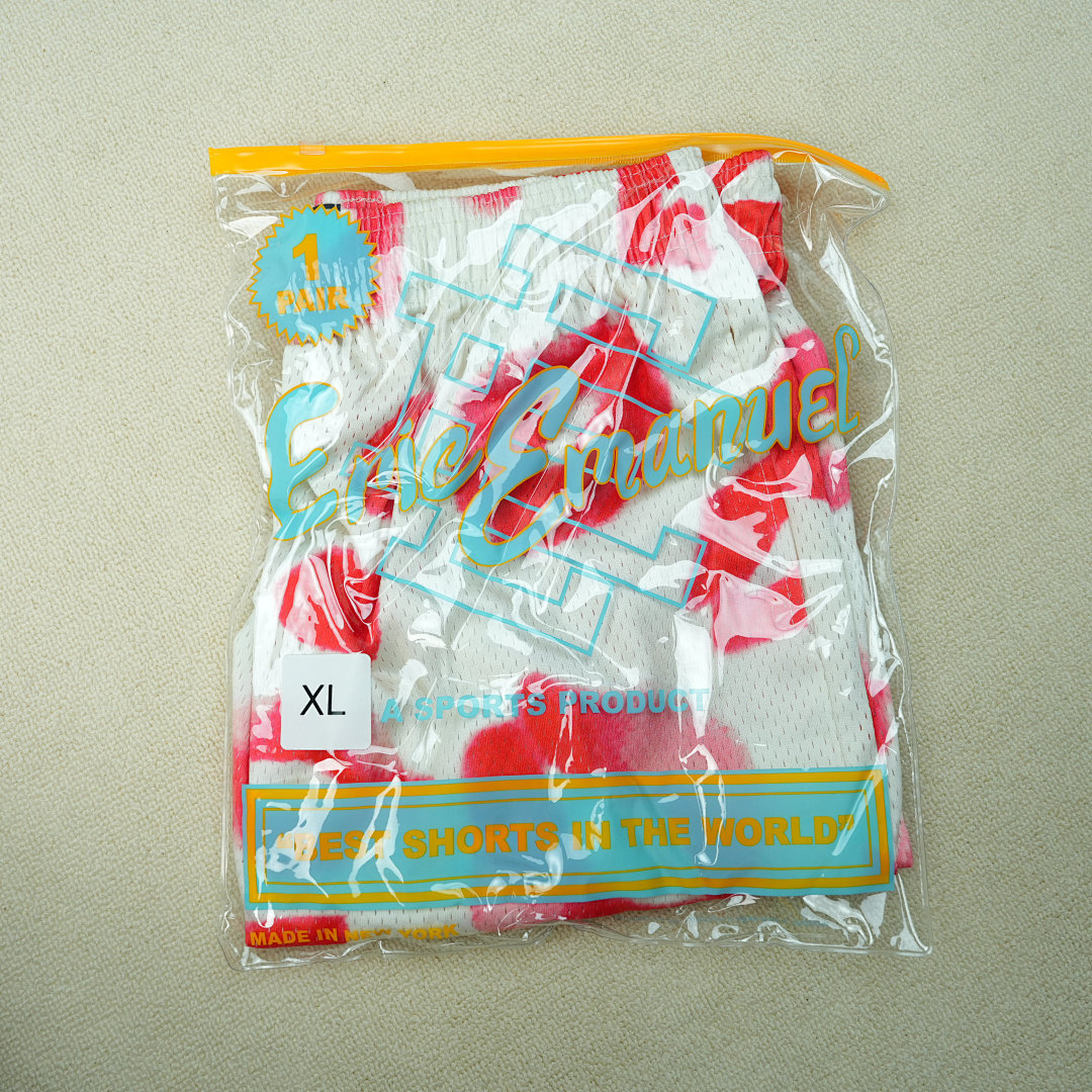 Chanel 80 Eric Emanuel EE Valentines Day Kiss Shorts (White) - Image 3