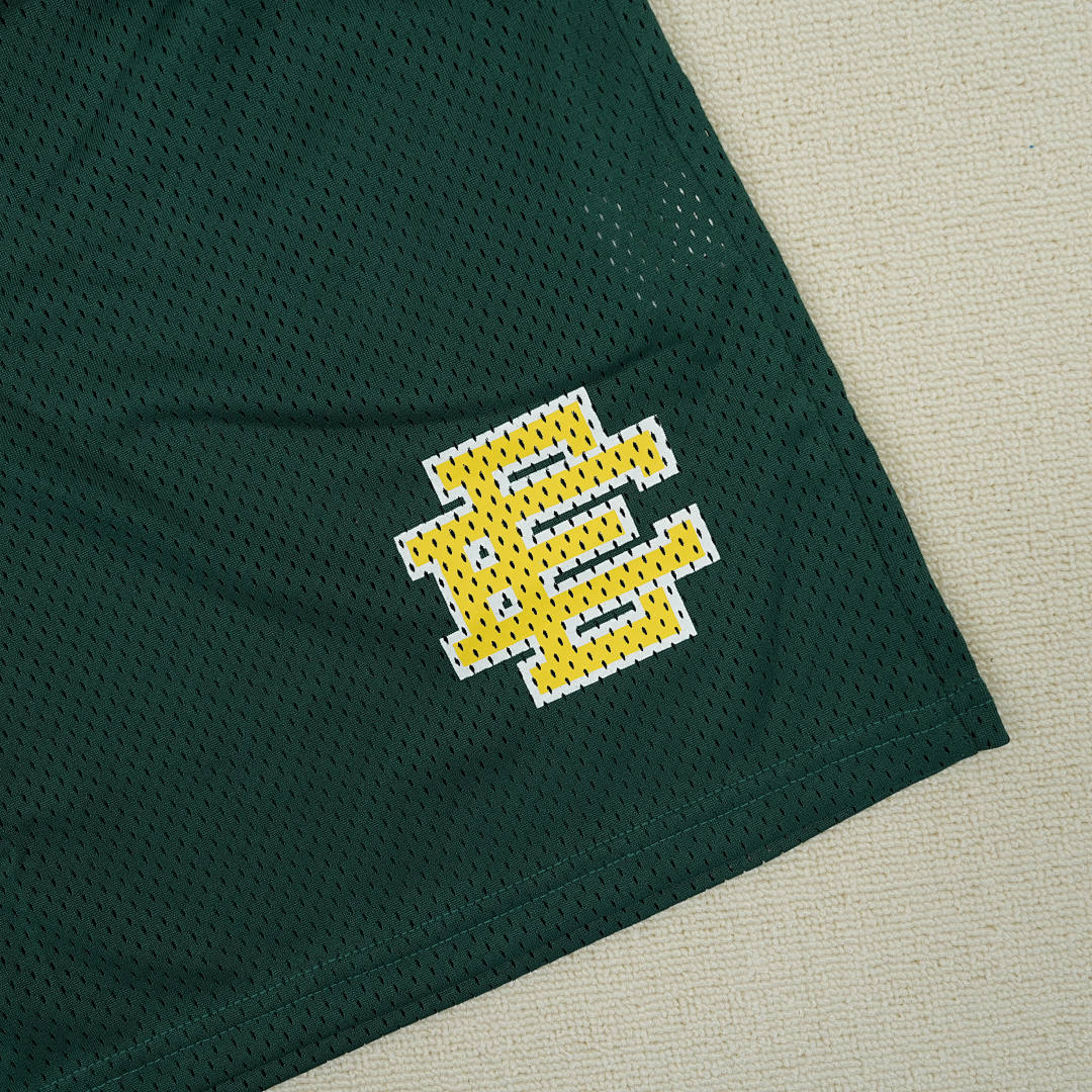 Chanel 80 Eric Emanuel EE Basic University Of Oregon Short Green/Yellow - Image 5