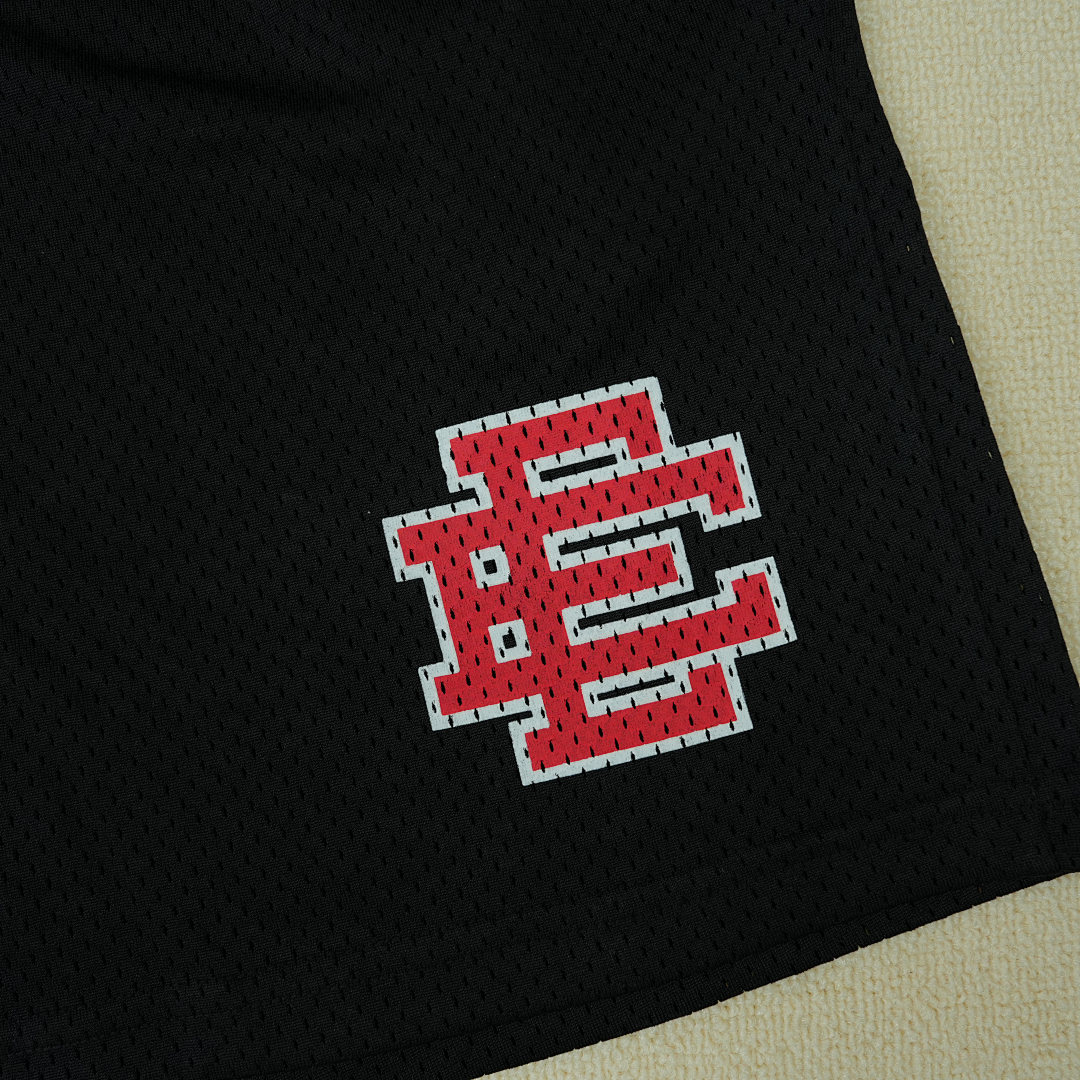 Chanel 80 Eric Emanuel EE Basic Short Black Varsity Red (FW21) - Image 12