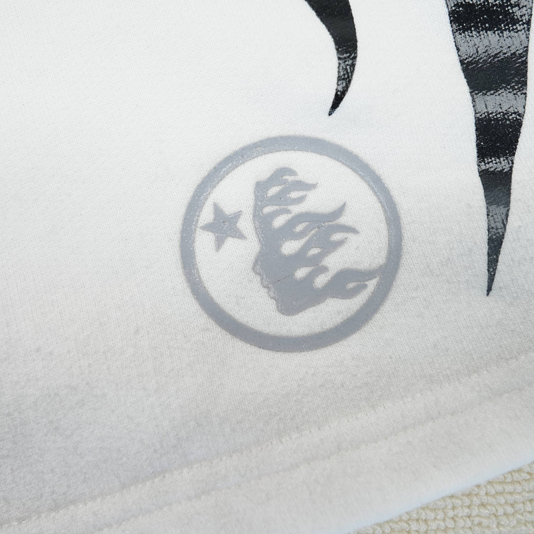 Other 260 Hellstar Flame Shorts (White) - Image 8