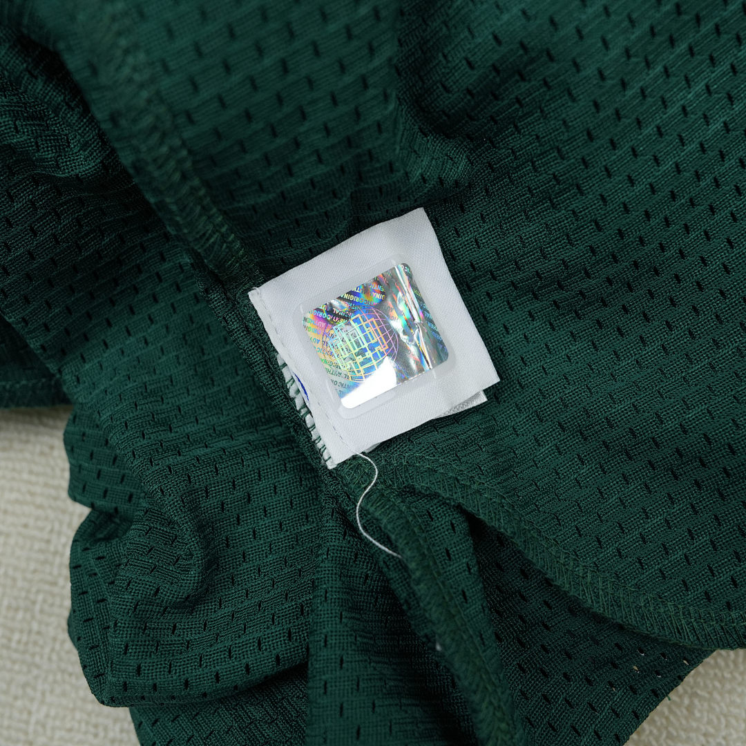 Chanel 80 Eric Emanuel EE I Love New York Short Green/White - Image 10