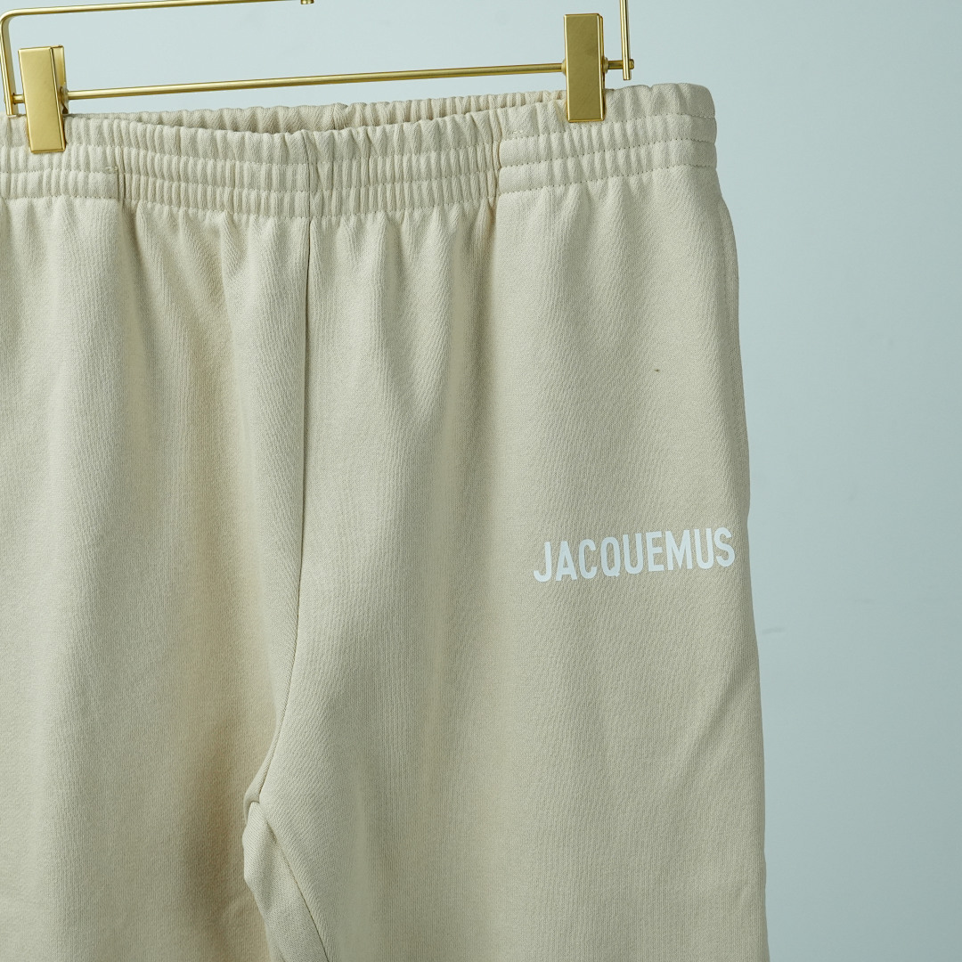 On Running Jacquemus Le Pants (Light Beige) - Image 4