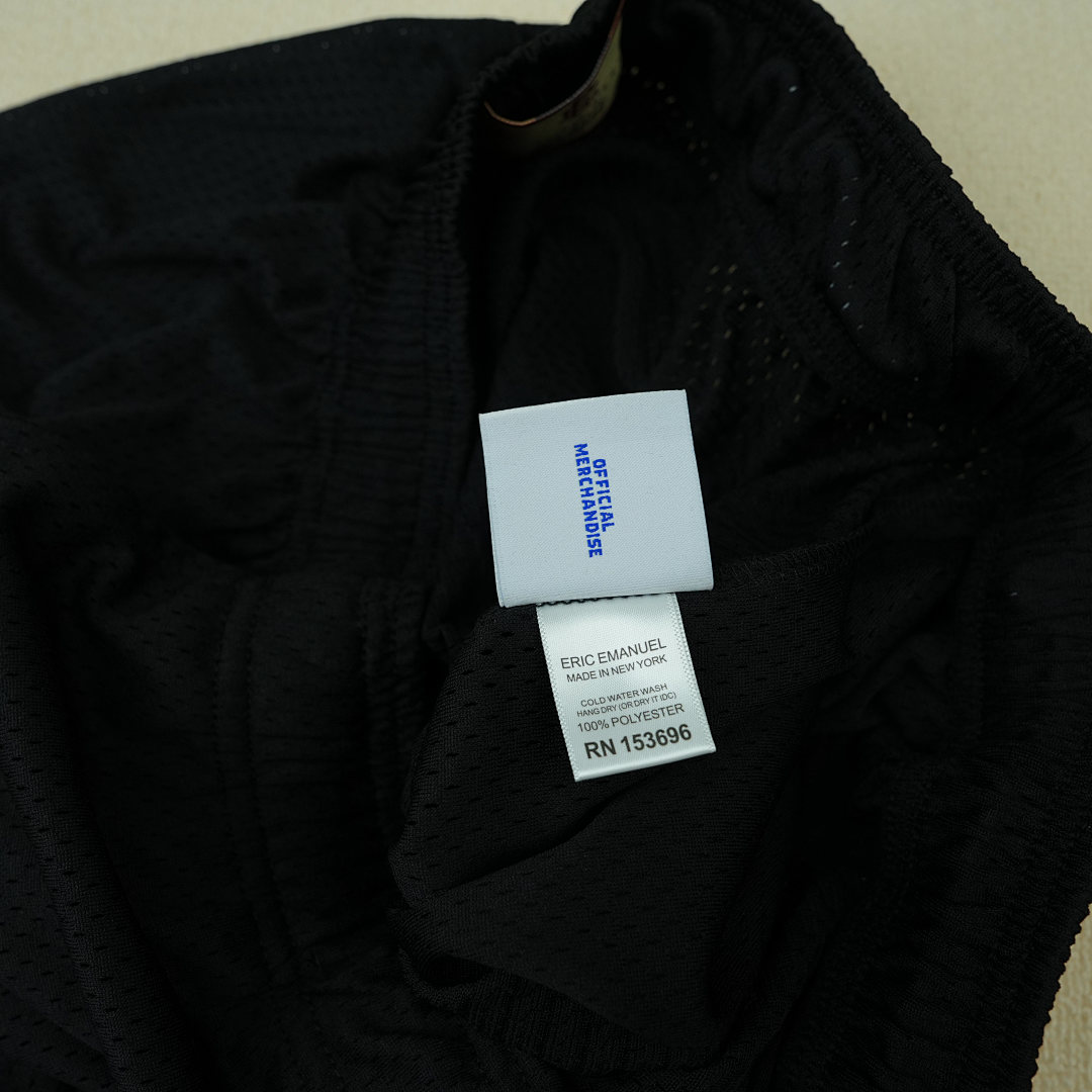Chanel 80 Eric Emanuel EE Basic Short Black Varsity Red (FW21) - Image 14