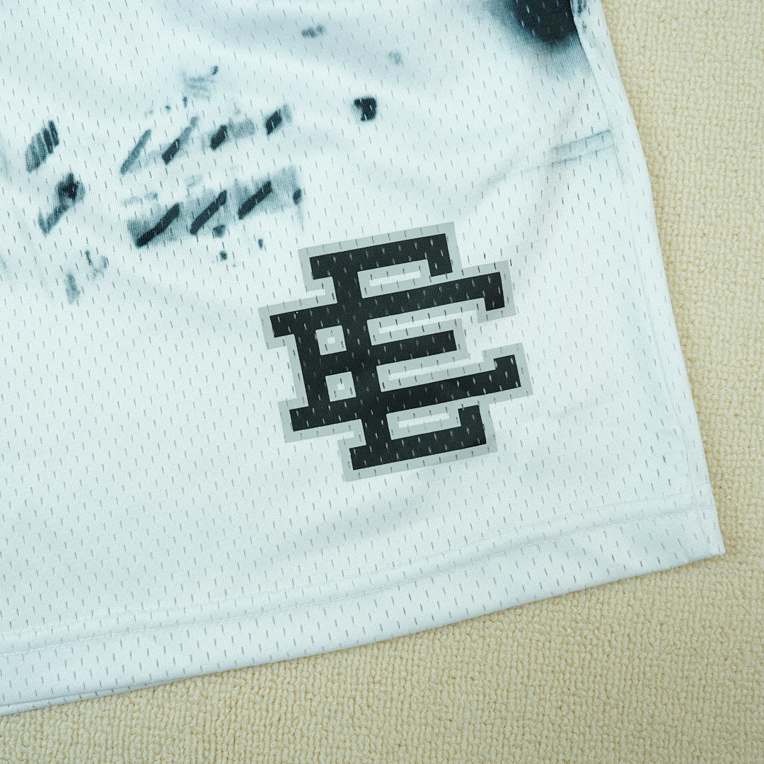 Chanel 80 Eric Emanuel EE Basic ShortBlack Skyline - Image 9