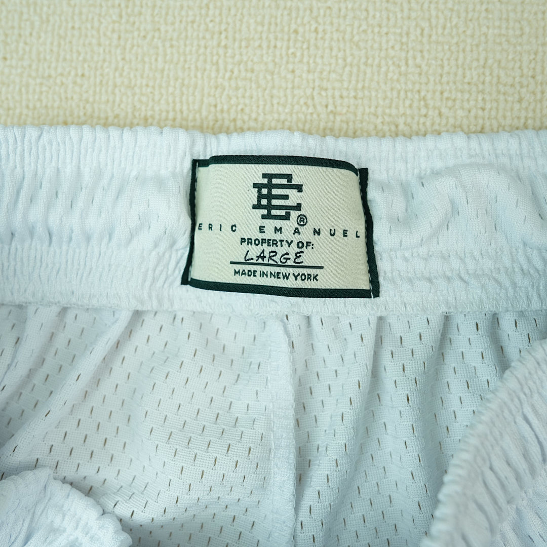 Chanel 80 Eric Emanuel EE Basic Short SS24White/Navy - Image 16