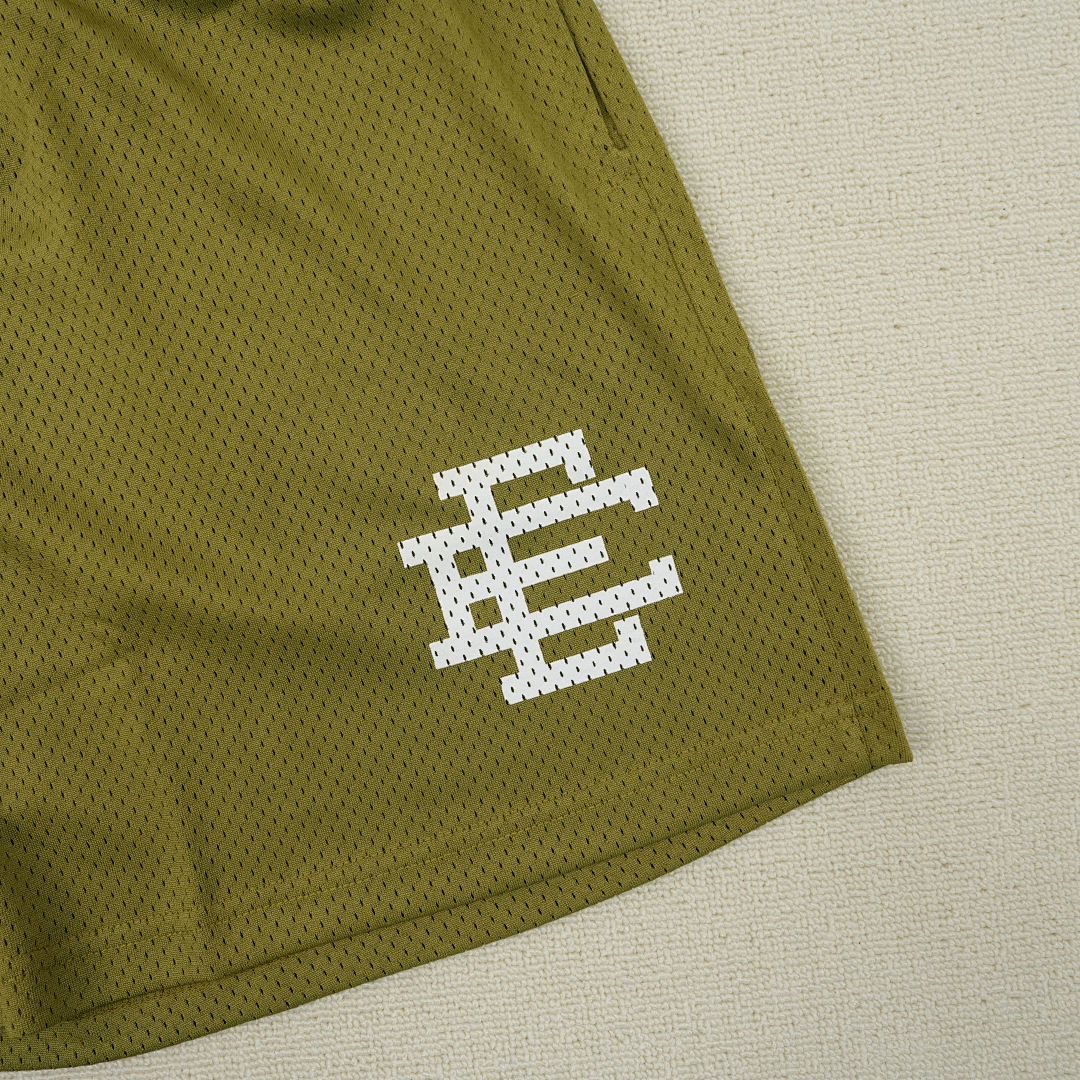 Chanel 80 Eric Emanuel EE Basic Short Moss/White - Image 15