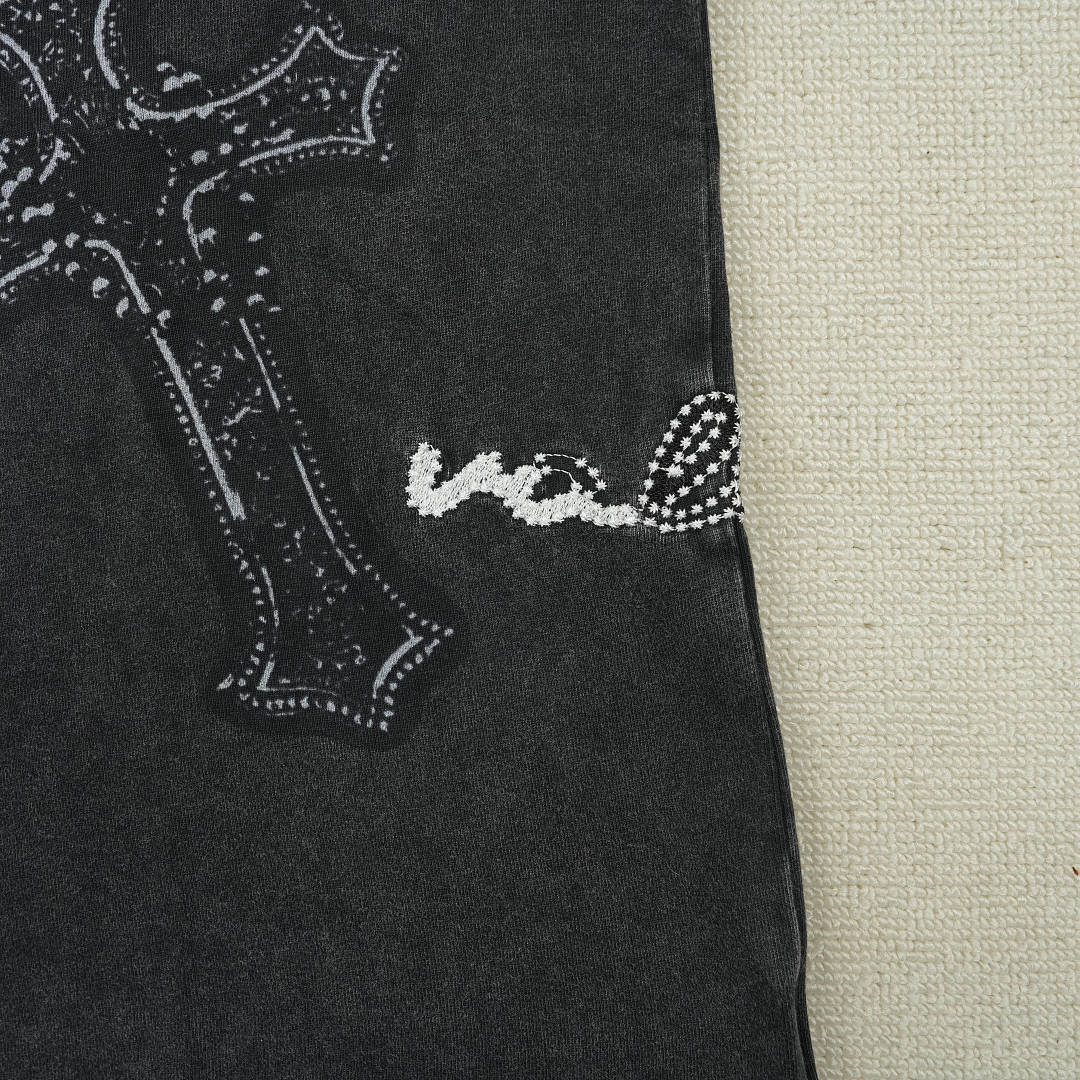Other 330 Vale T-Shirt - Image 12