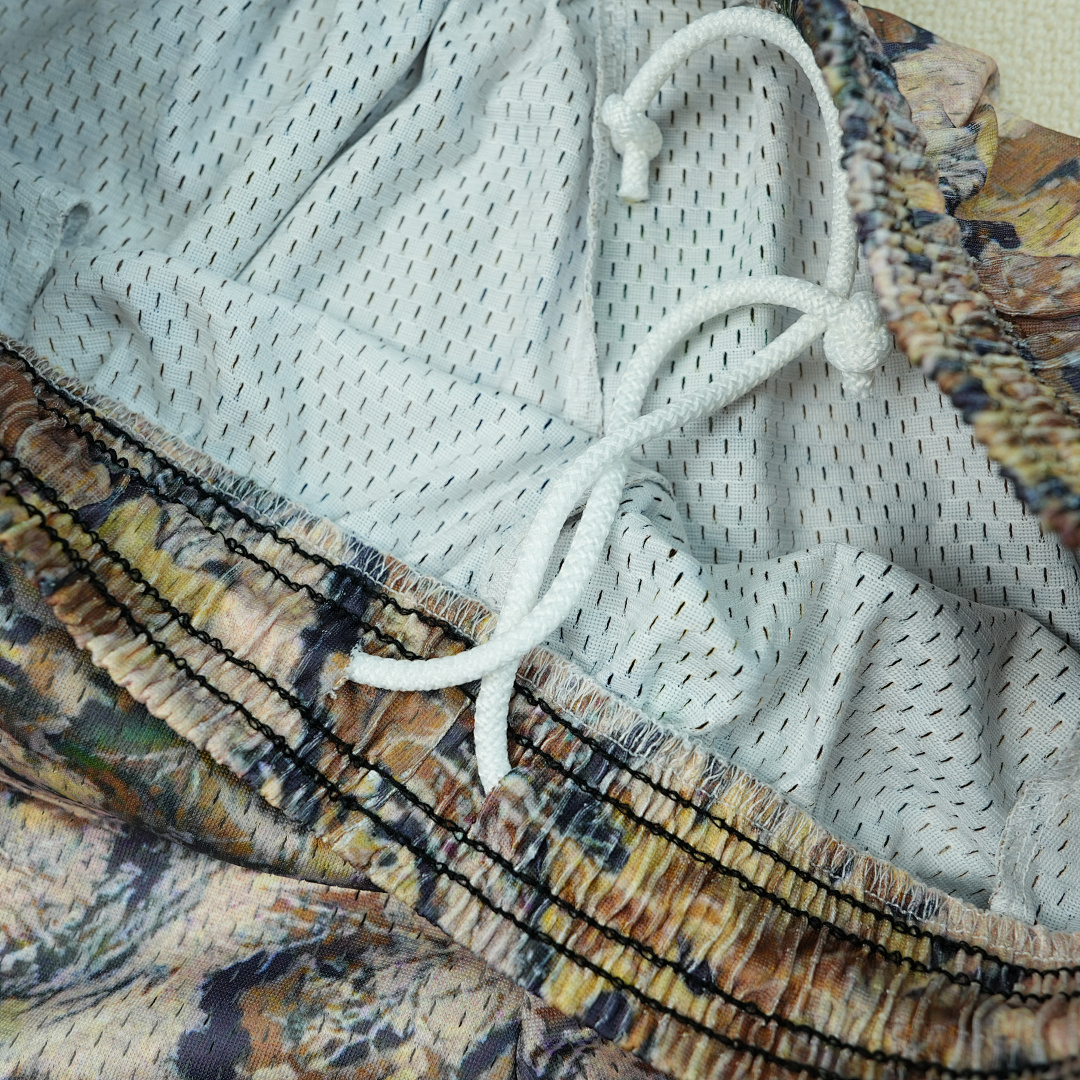 Chanel 80 Eric Emanuel EE Basic Short Tan EE/Leafy (Camo) - Image 13