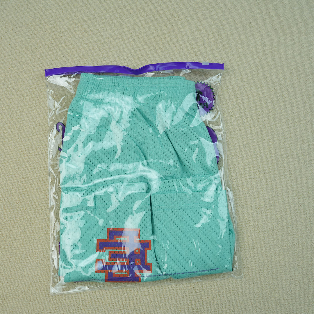 Chanel 80 Eric Emanuel EE Short Yucca/Purple - Image 4