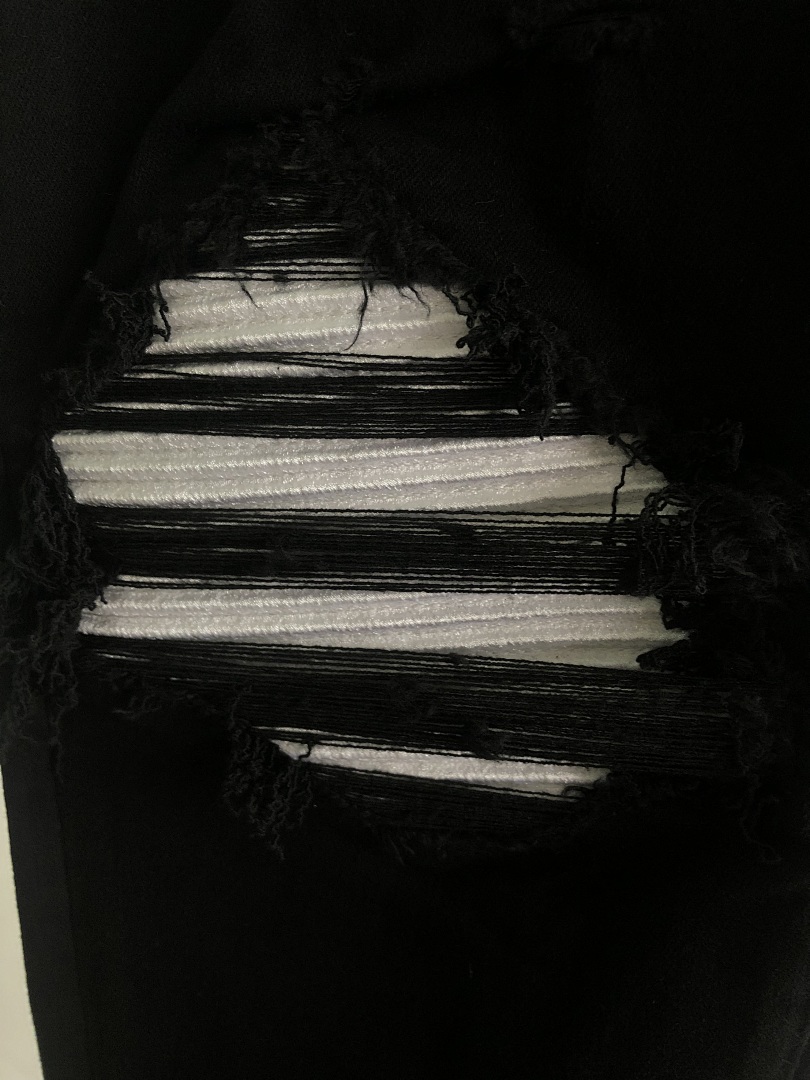 AMIRI Price:285Yuan Jeans - Image 4