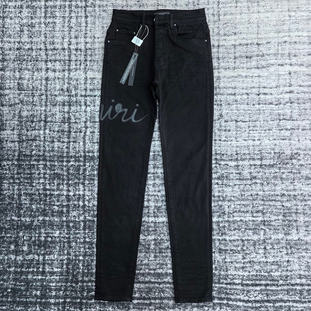 AMIRI Price:280, No :
