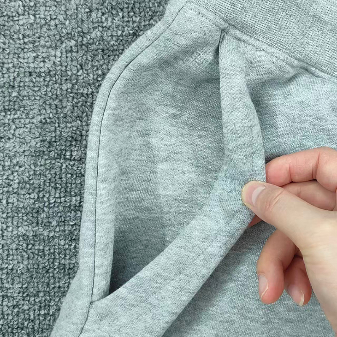 Other €21.8 ## Fleece Joggers Velvet A - Image 18