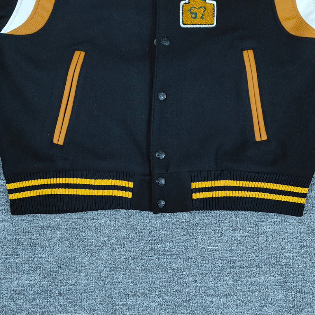 Other €41.2 ## College-Style Jacket Small W - Image 6