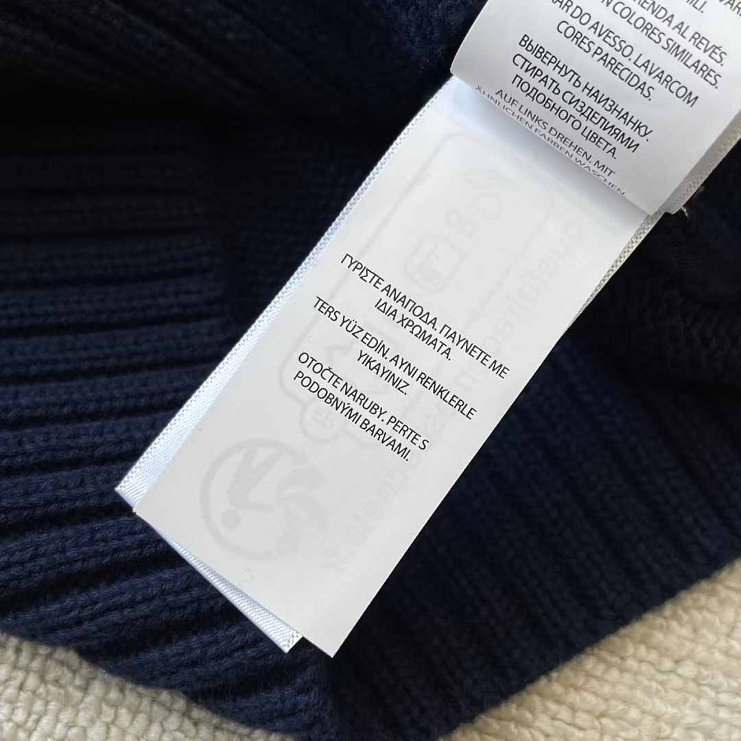 Other €33.5 ##Bear Sweater 888 Fleece P - Image 42