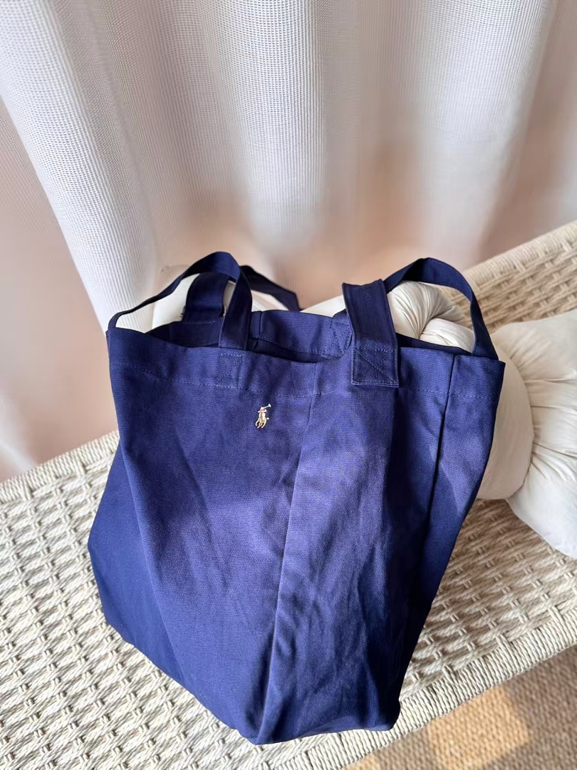 Other €12.7 ## Canvas Tote Bag V - Image 22