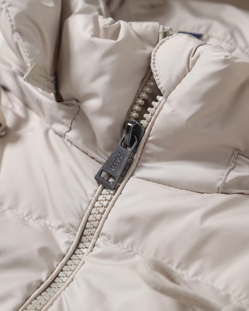 Other €51.6 ## Detachable Hooded Down Jacket Velvet W43 X - Image 22