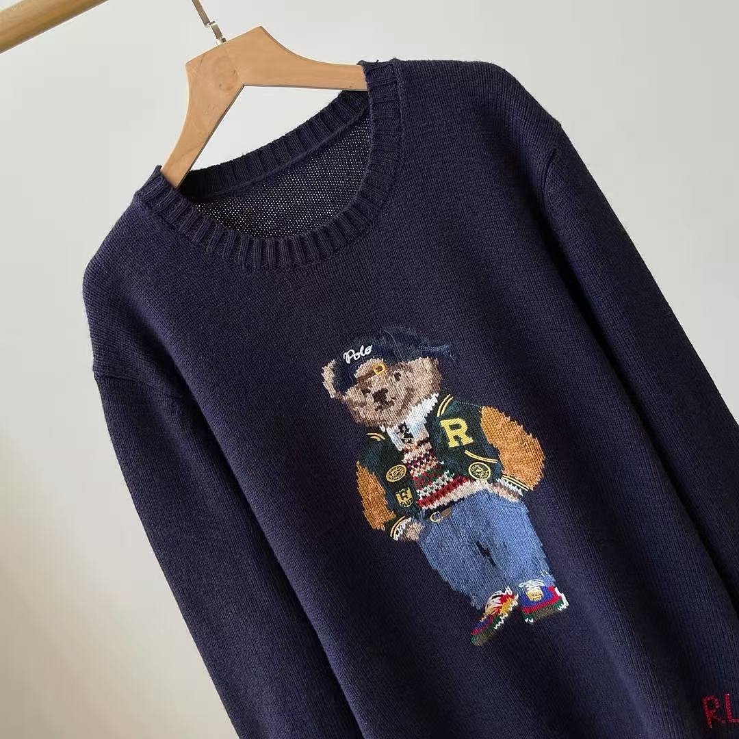 Other €38.7 ## Wool Bear Sweater RL00808 Green R P - Image 16