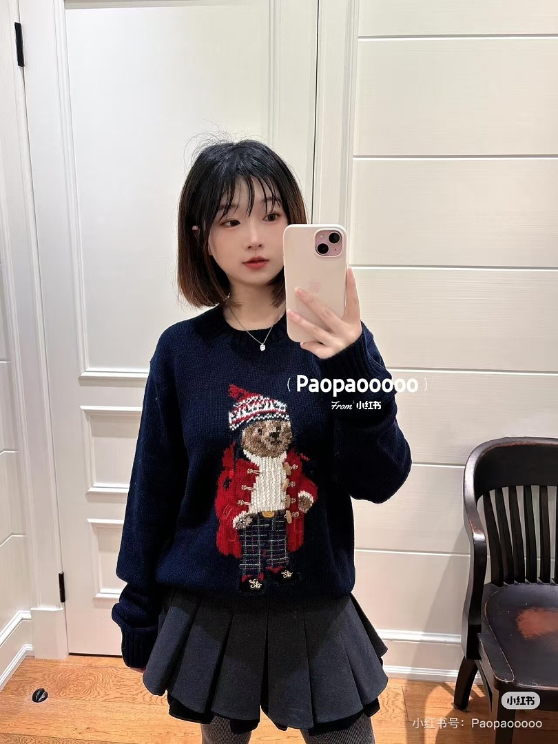 Other €41.2 ## Christmas Bear Sweater 808 Fleece P - Image 6