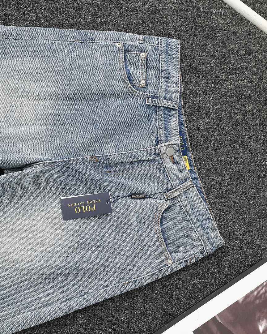 Other €24.4 ## Denim Shorts - Image 9