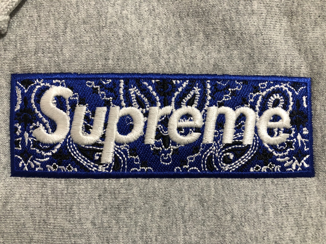 Supreme FW19 Bandana, P32, Https://Item.Taobao.Com/Item.Htm?Ft=T&Id= - Image 3