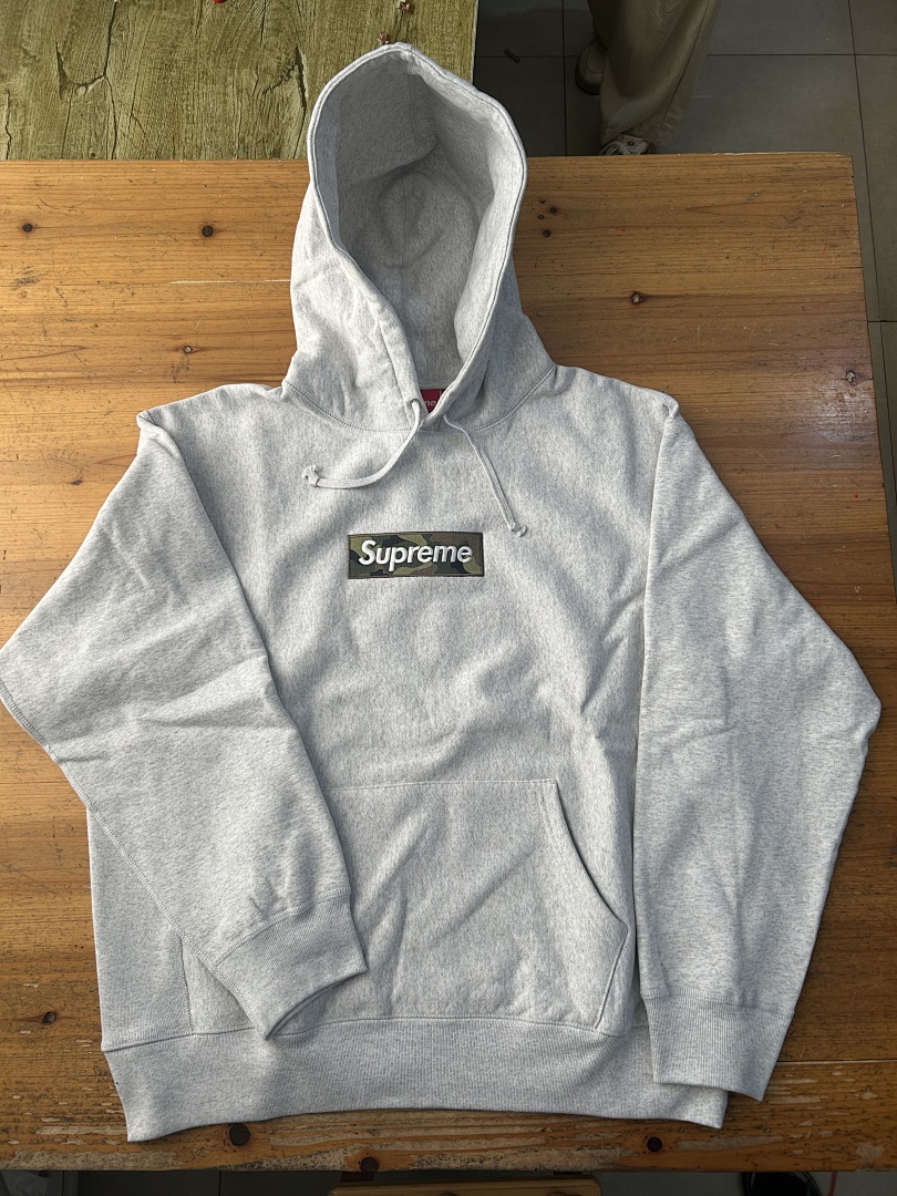 Supreme FW23 Camo Bogo Hoodie P33, Https://Item.Taobao.Com/Item.Htm?Ft=T&Id=