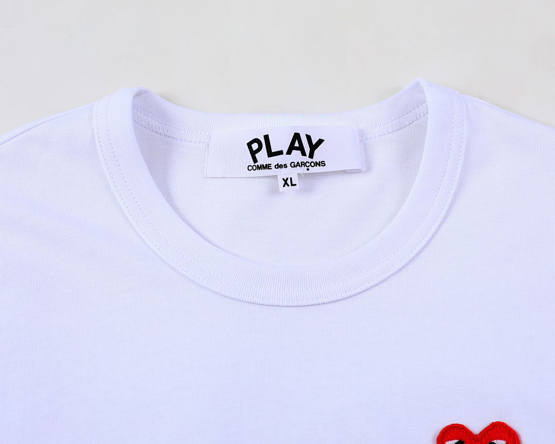 Comme des Garcons Tshirt,P12, Https://Item.Taobao.Com/Item.Htm?Ft=T&Id= - Image 82