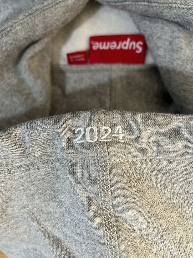 Supreme FW24, P32, Https://Item.Taobao.Com/Item.Htm?Ft=T&Id= - Image 9