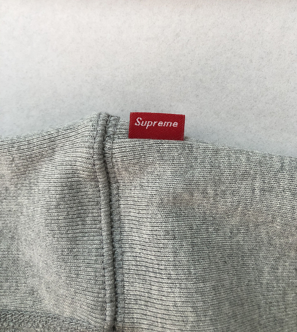 Supreme FW 20 Cross Box, P32, Https://Item.Taobao.Com/Item.Htm?Ft=T&Id= - Image 16