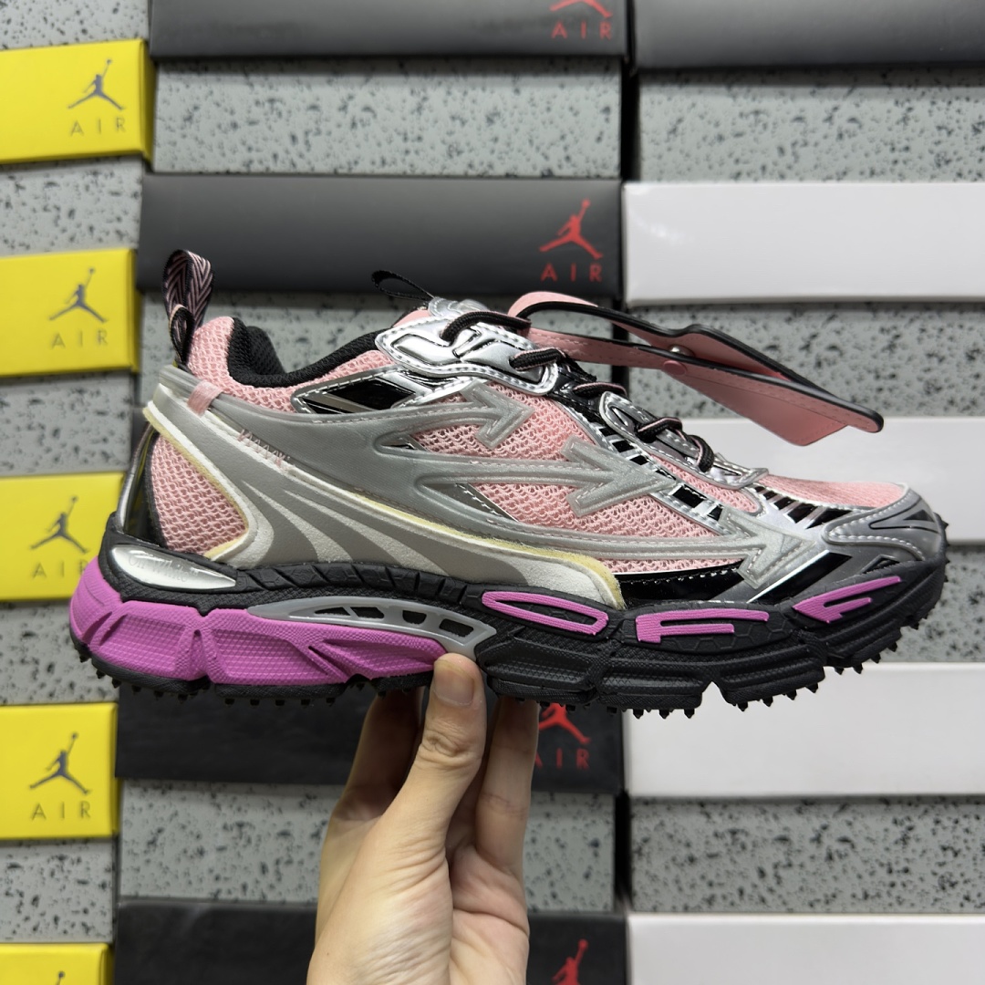 Off-White Be Right Back - Image 9
