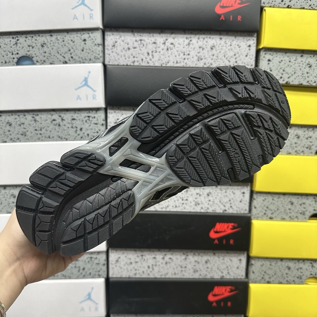 ASICS Gel-Kayano 20 Black Clay (Grey) - Image 7