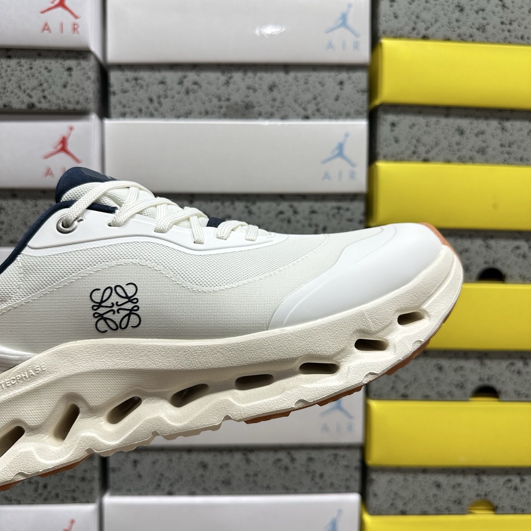 On Running Running Cloudtilt 2.0 LOEWE White Navy M929282X30-4933 - Image 2