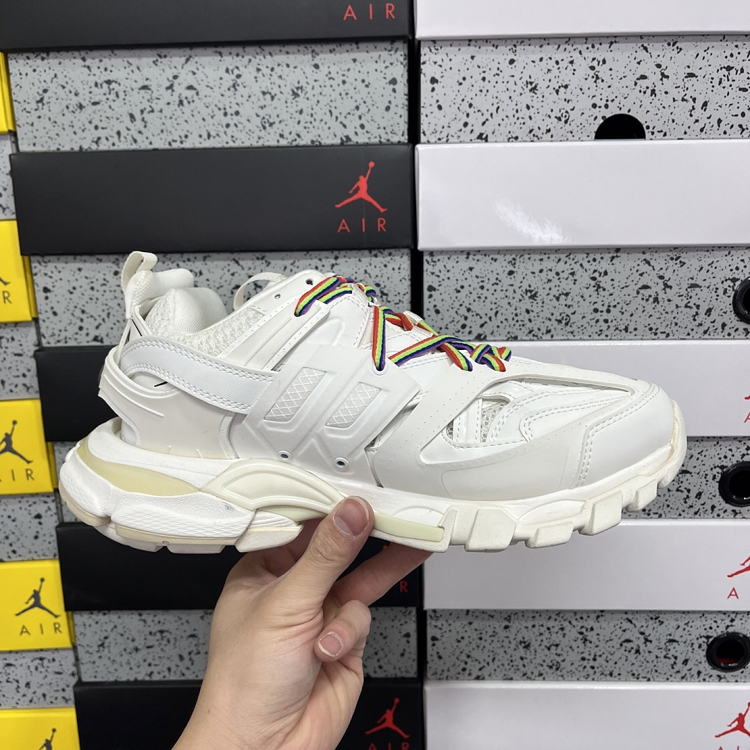 Balenciaga Track - Image 3