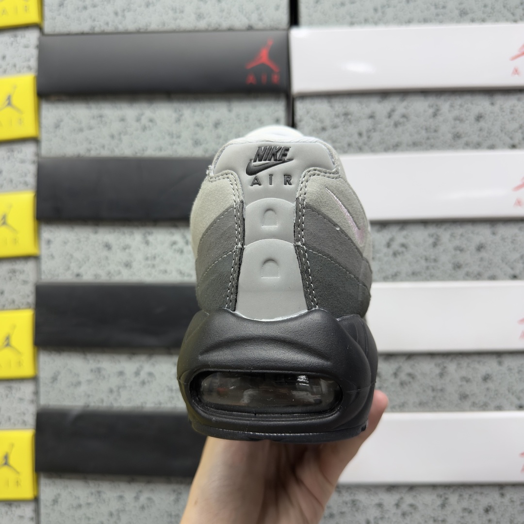 Nike Air Max 95 OG Big Bubble Pink Foam - Image 8