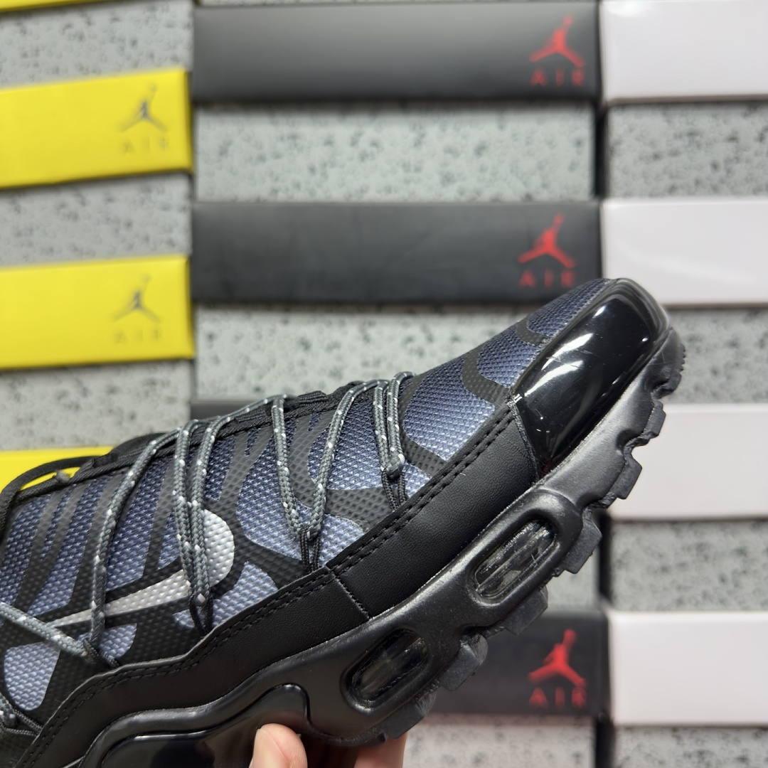 Nike Air Max Plus Utility Black Metallic Platinum FZ2770-001 Blue (Lace Up) - Image 9