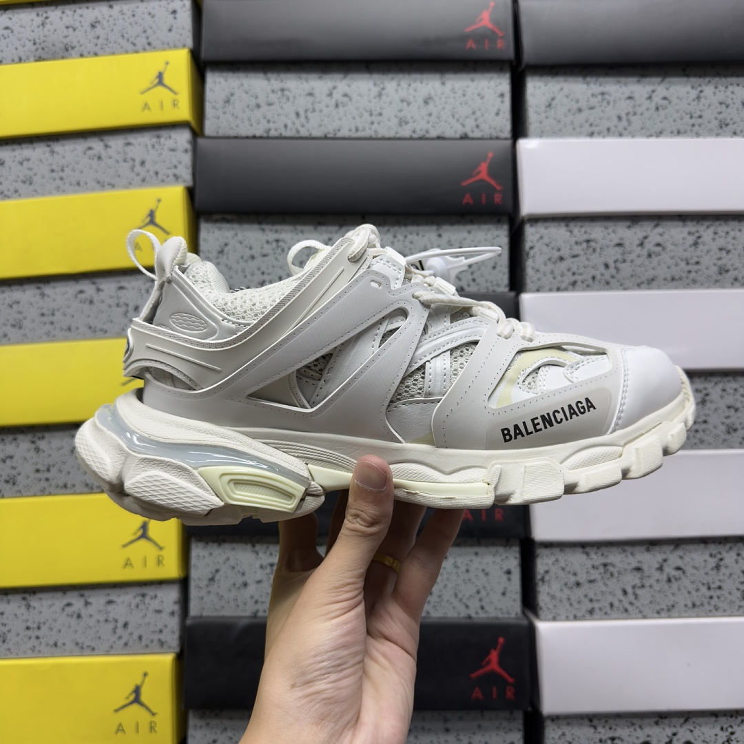 Balenciaga BLCG Track LED 3.0 (White) - Image 2
