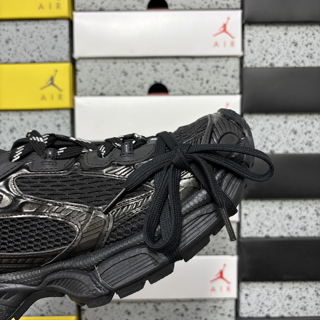 Balenciaga BLCG 3XL 1010 - Image 3