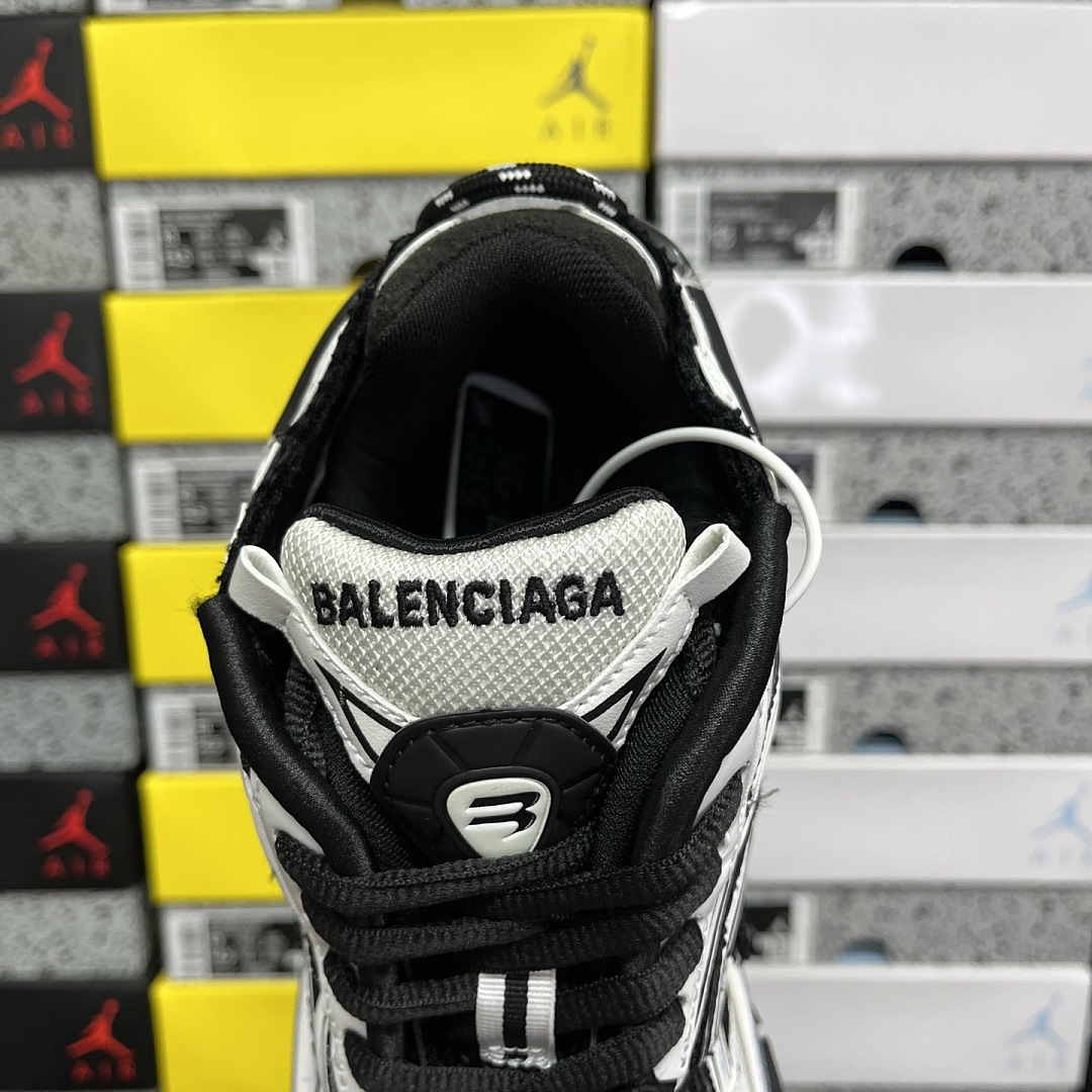 Balenciaga BLCG Runner 7 Gen - Image 4