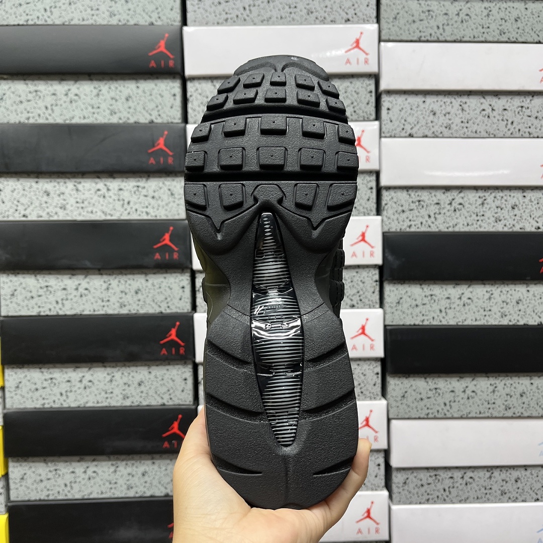Nike Air Max 95 OG Big Bubble Black Anthracite - Image 7