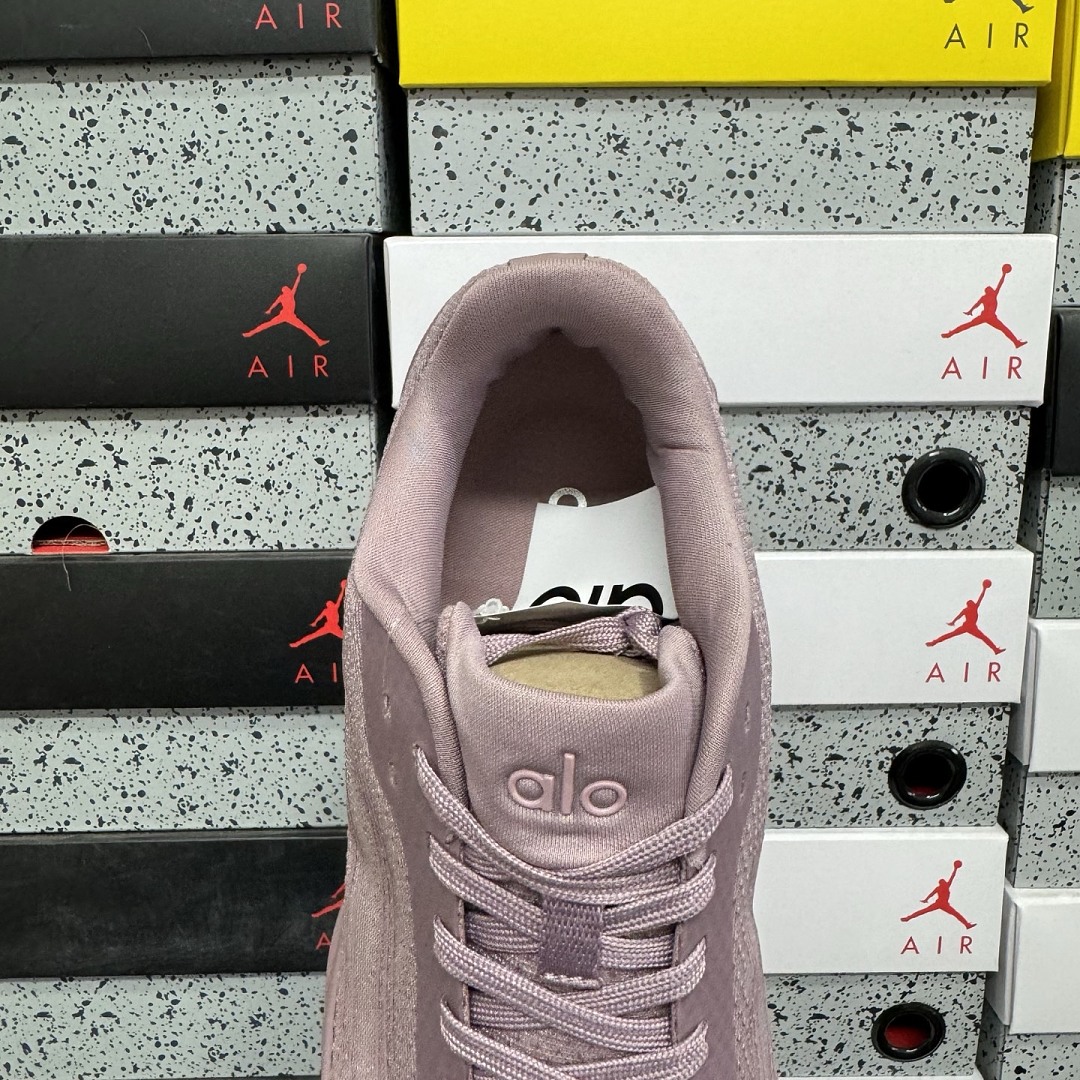 Alo Yoga Rnner A0590U_PLUM (PINK) - Image 4