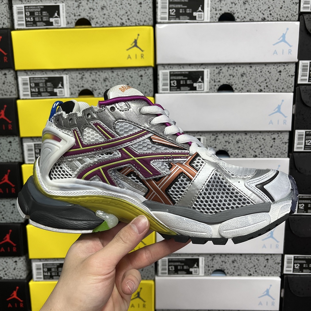 Balenciaga BLCG Runner 7 Gen - Image 4