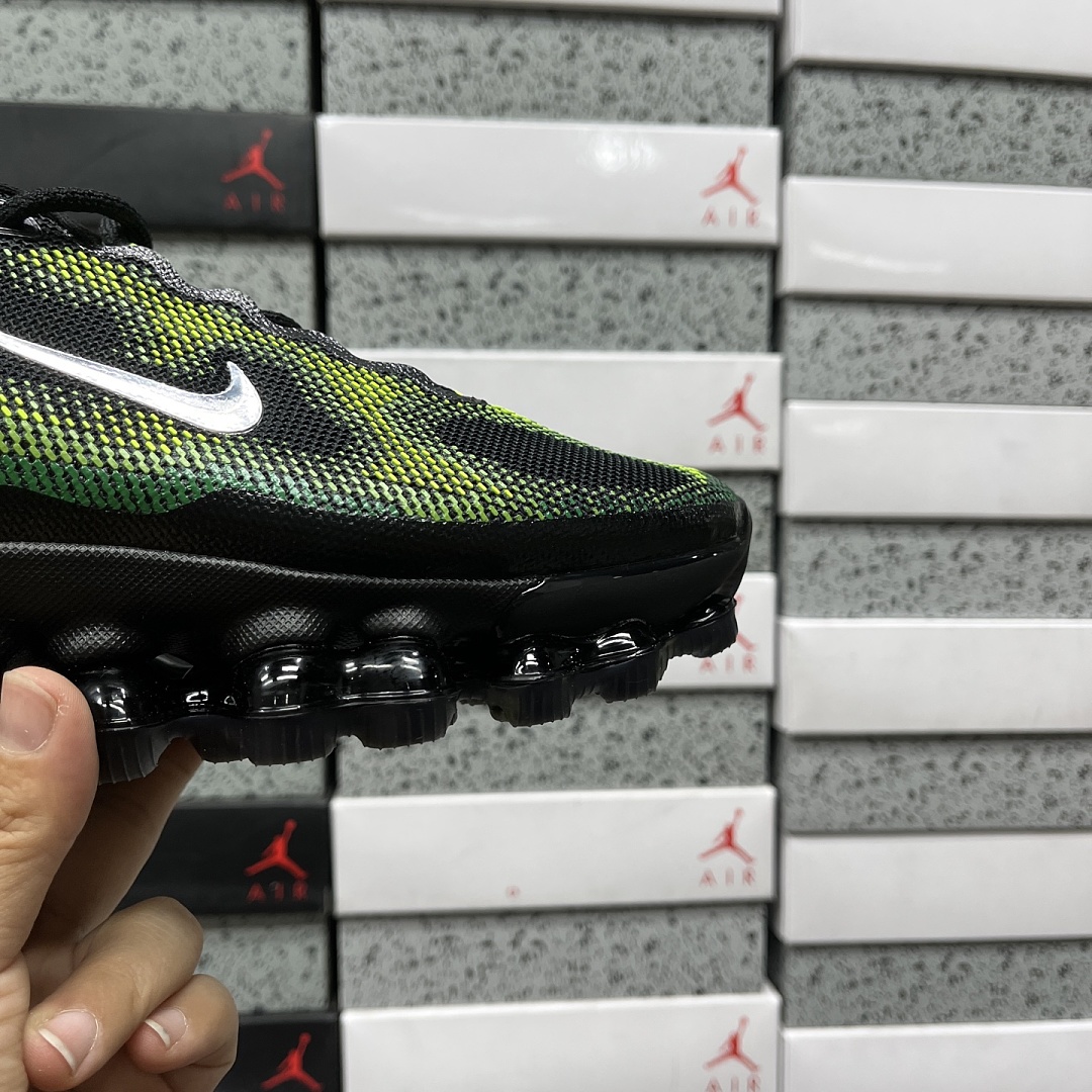 Nike Air Liquid Max Black Green Apple IQ7634-001 - Image 2