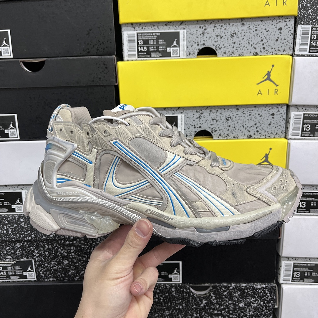 Balenciaga BLCG Runner 7.5 - Image 7